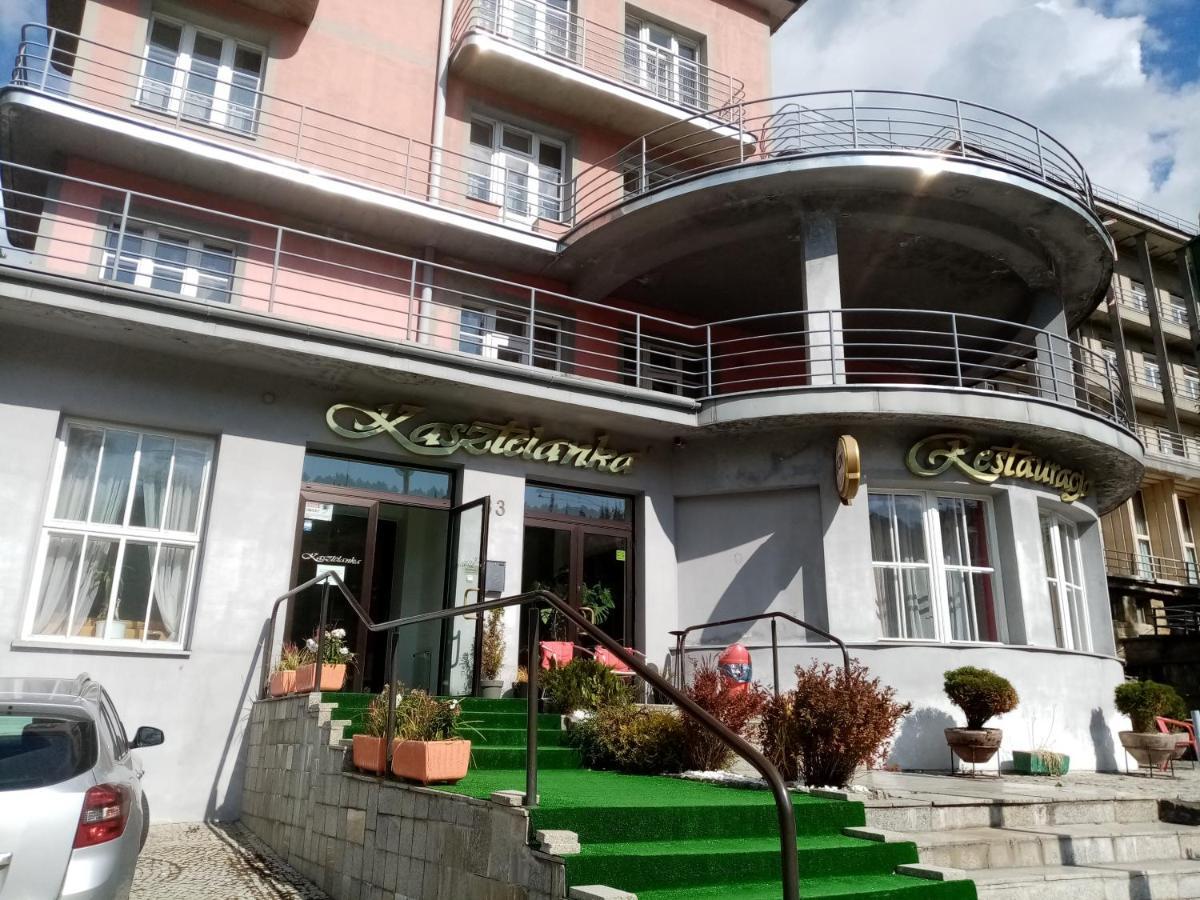 Kasztelanka Bed & Breakfast *
